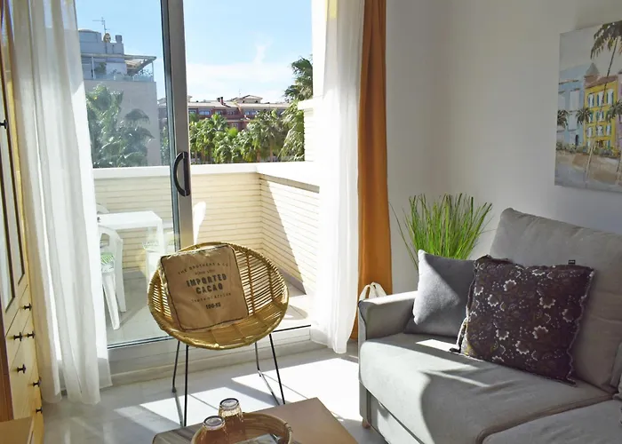 Anacasa Elegance Les Marines Ap2106 Apartment *