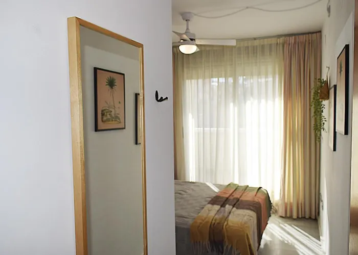 Anacasa Elegance Les Marines Ap2106 Apartment *